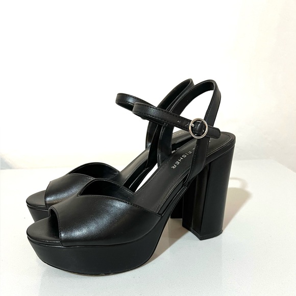 Marc Fisher Dercy Platform Pumps Size 6 - Picture 3 of 9